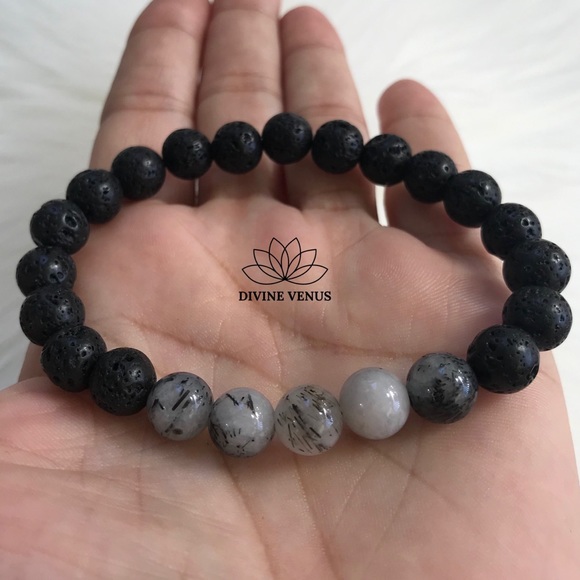 Tourmalinated Quartz x Lava Beads Stretch Bracelet - Picture 3 of 7